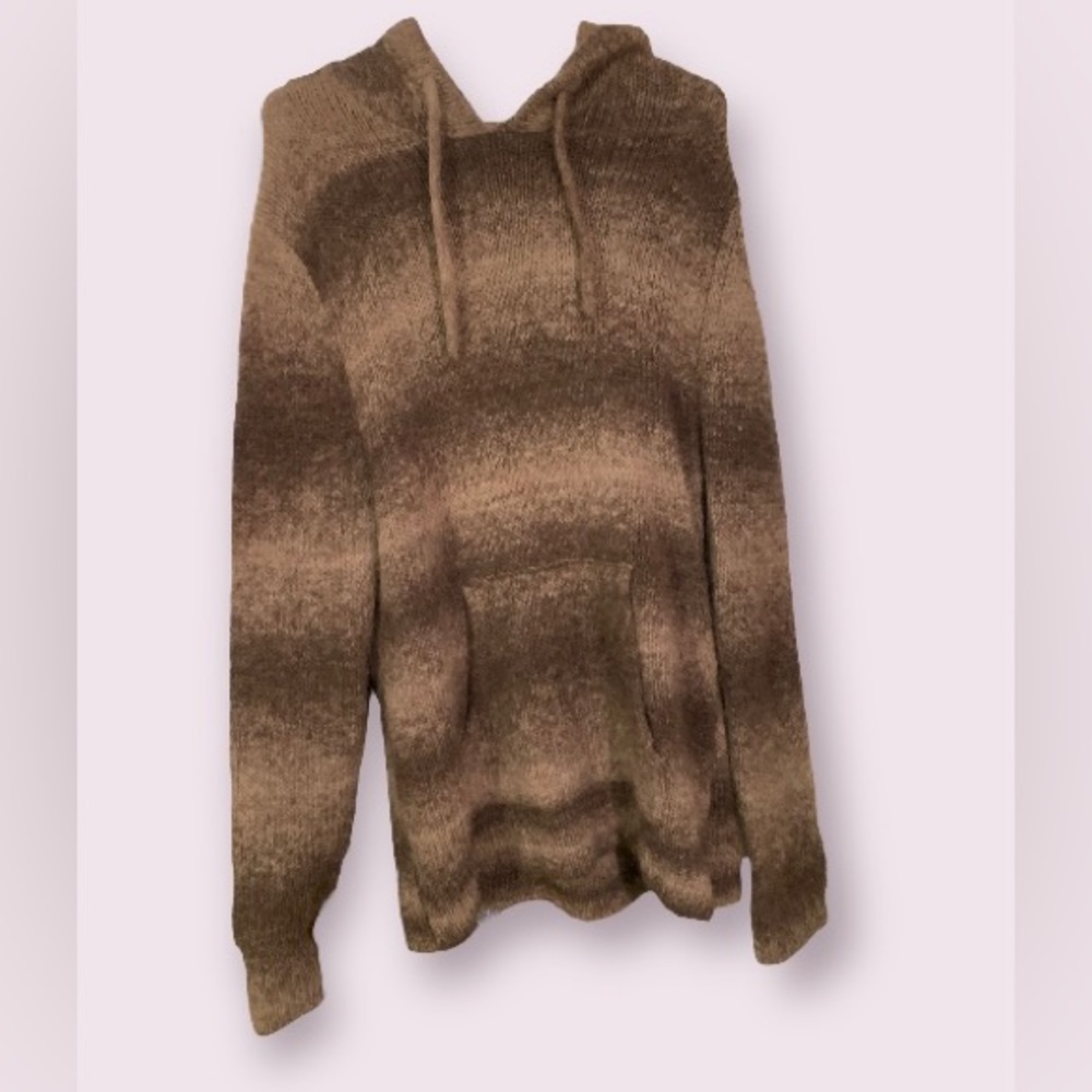 Baja style brown pullover with front pocket